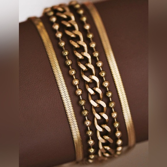 18K Layered Bracelet - Picture 4 of 6